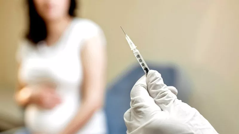 بوتاکس در بارداری و شیردهی: نکات ایمنی و ممنوعیت‌ها